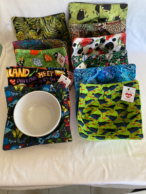 Bowl Holders/ Bowl Huggies