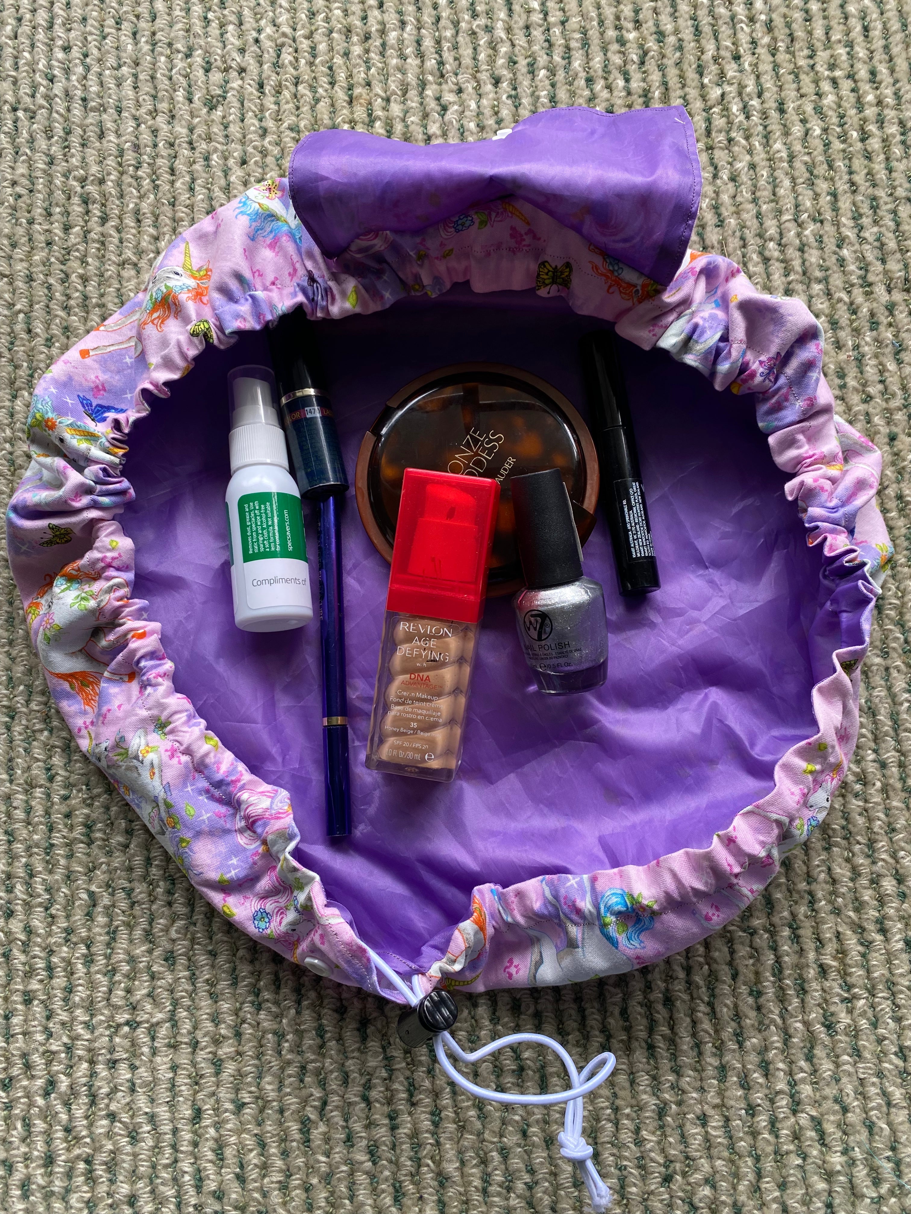 Scrunchsac fold out make up/toilet bag