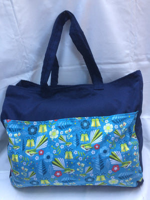 Produce/beach bag large to hold 4 beach towels.